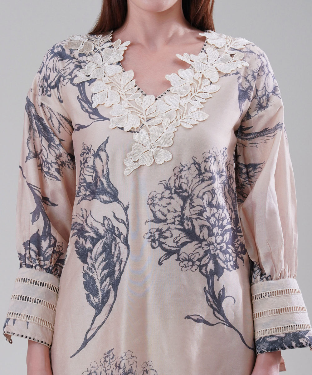 The Camilla Printed Lace Co-ord Set in Linen