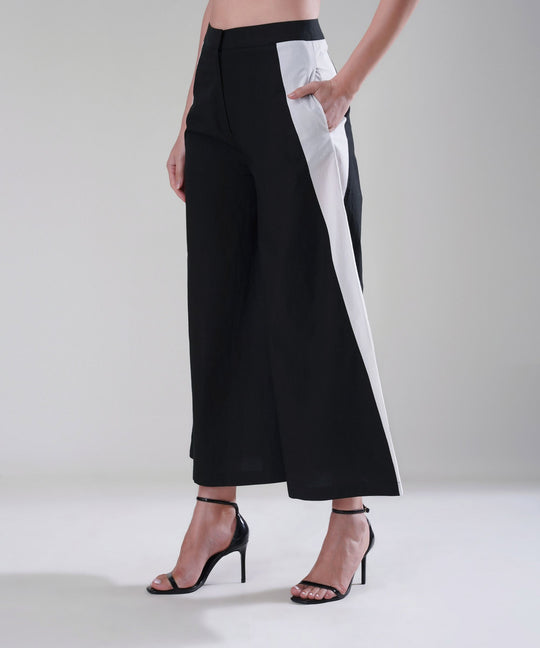 The Noire Co-ord Set in Poplin